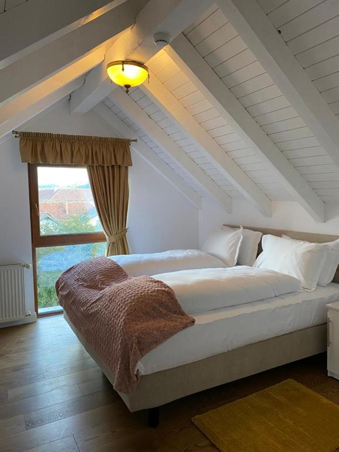 Apartaments Rîşnov 외부 사진
