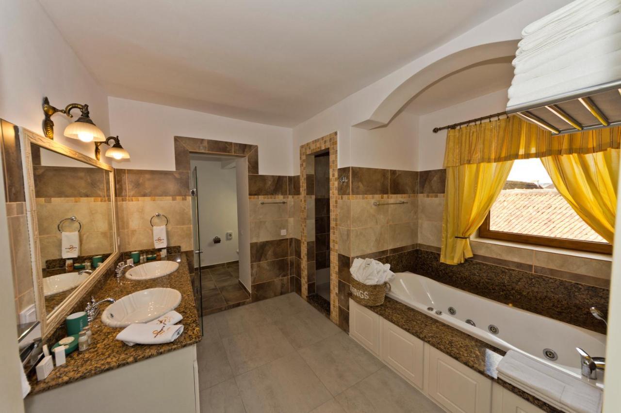 Apartaments Rîşnov 외부 사진