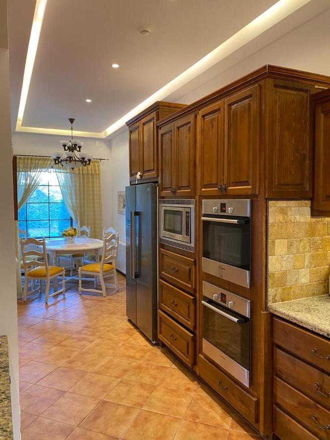 Apartaments Rîşnov 외부 사진