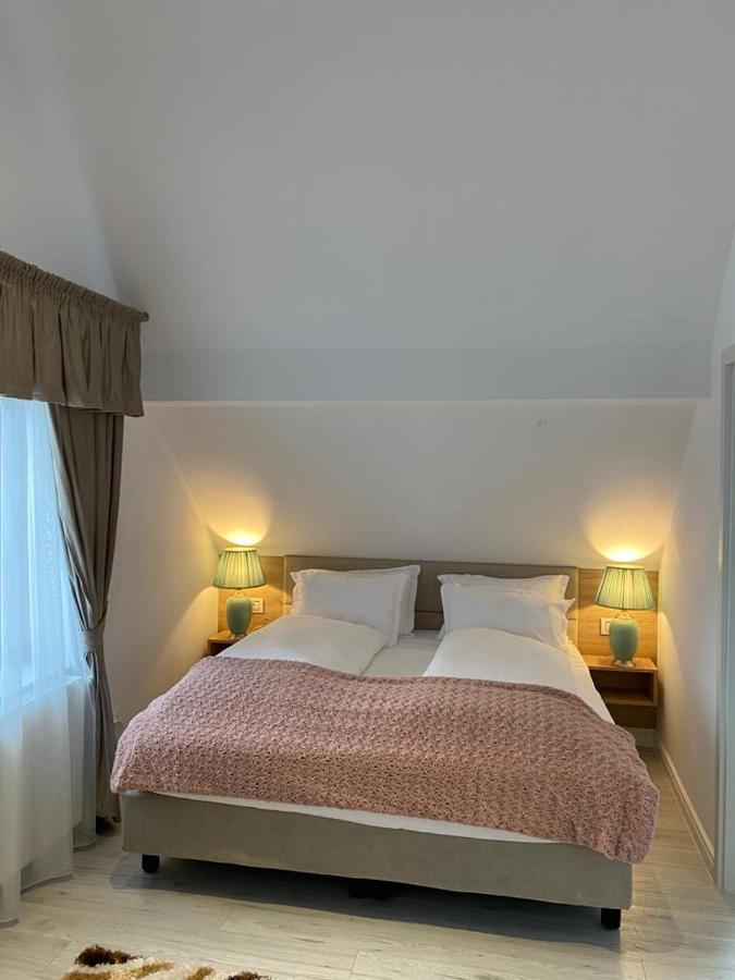 Apartaments Rîşnov 외부 사진